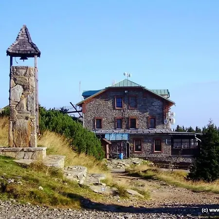 Vybavena Garsonka V Cihlovem Dome V Centru Jesenik Exterior photo